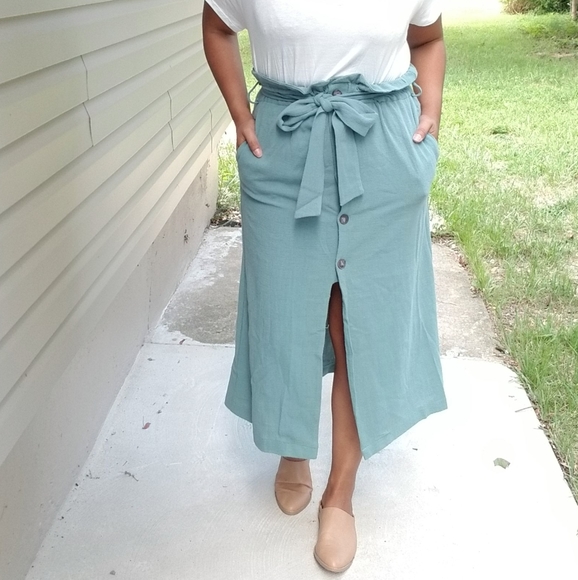 GREEN PAPERBAG BUTTON DOWN MIDI SKIRT - Picture 2 of 6